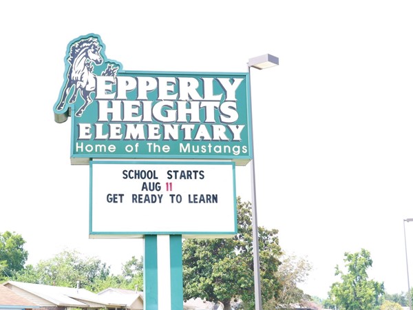 Epperly Heights Elementary is walking distance to the community garden located in the neighborhood. 