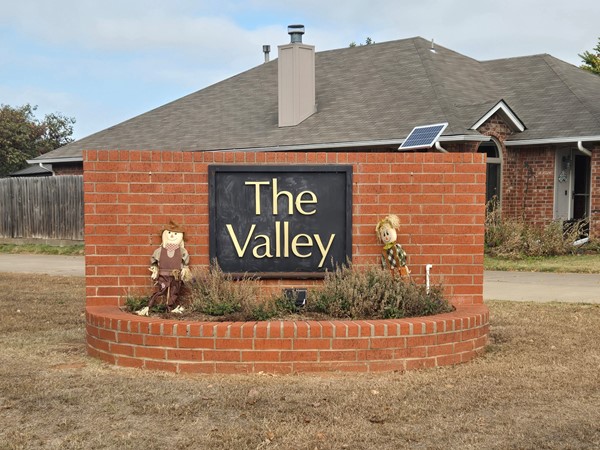  The Valley Addition is all set for fall! Take a look at this charming entrance welcoming you!! 