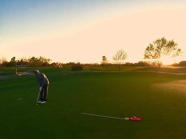 在韦斯特伍德打高尔夫是我们放松身心的好地方