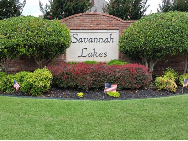 Savannah Lakes entrance sign