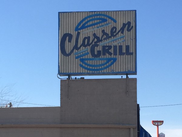 Classen Grill是当地一家很受欢迎的餐馆