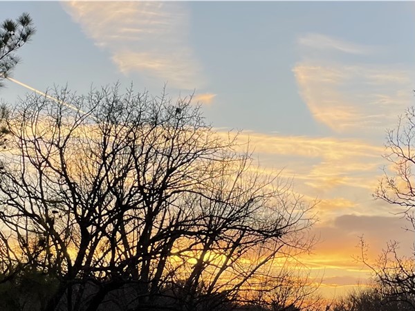 Beautiful winter sunset in Covington Park 