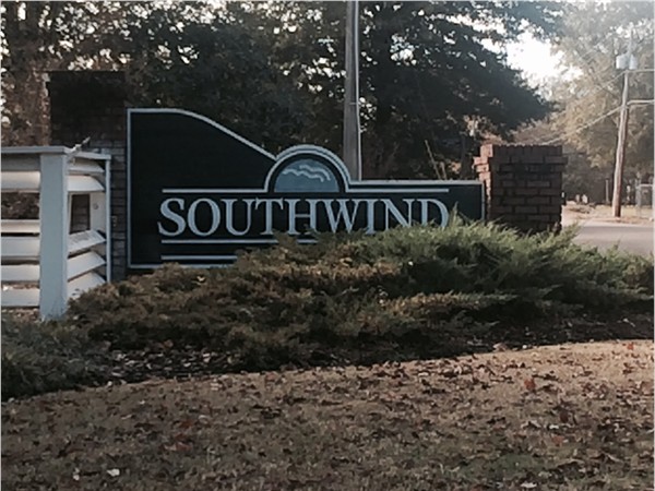 Southwind is a large subdivision in Richland with several convenient entrances