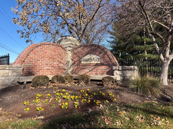  Hampton Place, Leawood, KS