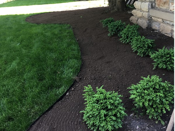 Get ready for the spring market with fresh landscaping