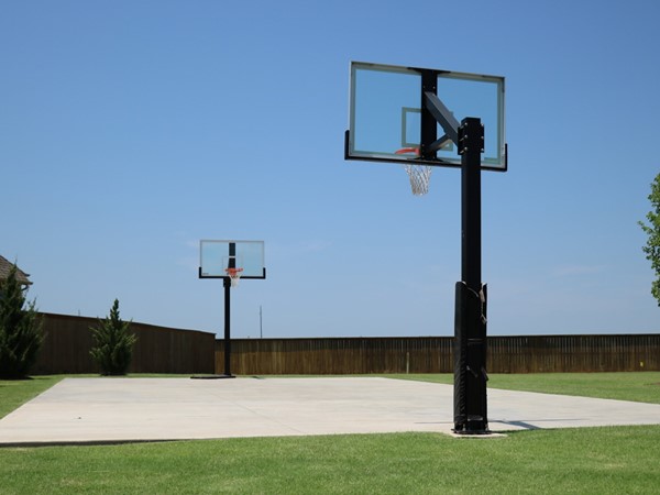 Neighborhood basketball court 