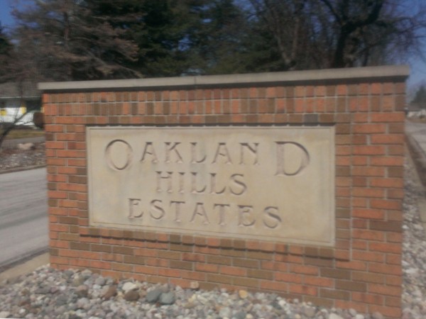 Entrance to Oakland Hills Estates, DeWitt, MI