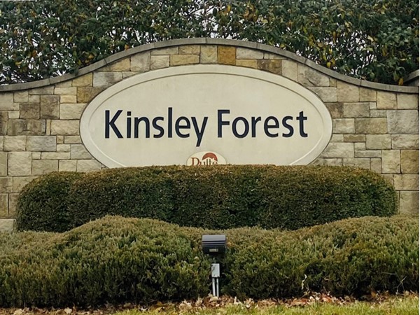 Kinsley Forest is just a quick 14 miles from the airport 