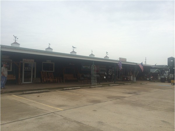 Tubb's Hardware has Roots in Bossier since 1922. Next to Benton Middle School and Benton HS