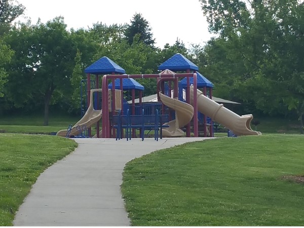 Fantastic playground in Southern Oaks  