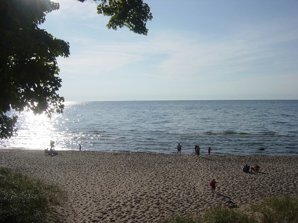 Late afternoon at Lake Michigan, a beautiful sunset is only hours away