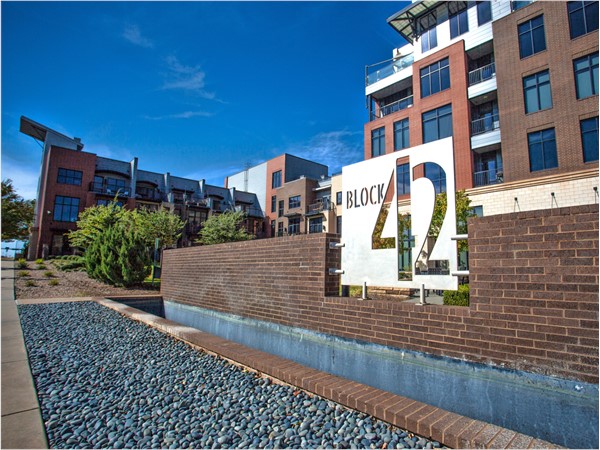 Block 42 townhomes and condos are perfect for those craving an urban core lifestyle
