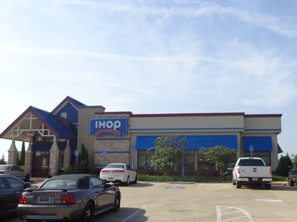 Who doesn't love good pancakes? IHOP is right off the interstate in Prattville 