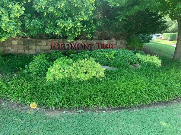 Redmont Trace Subdivision - A beautiful entry to a beautiful neighborhood