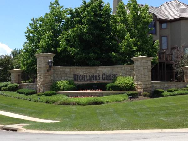 Highlands Creek Entrance, Leawood, KS, in the Blue Valley School District