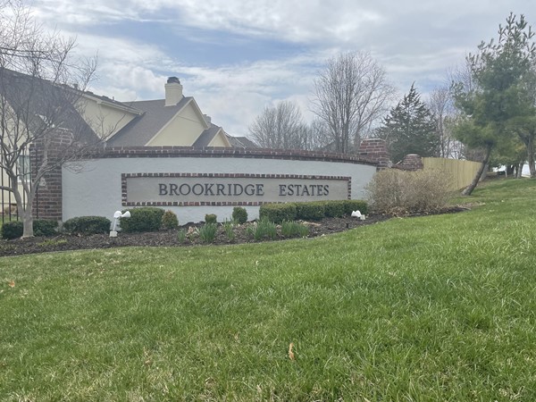 Brookridge Estates is an established single family neighborhood off of Chipman Road