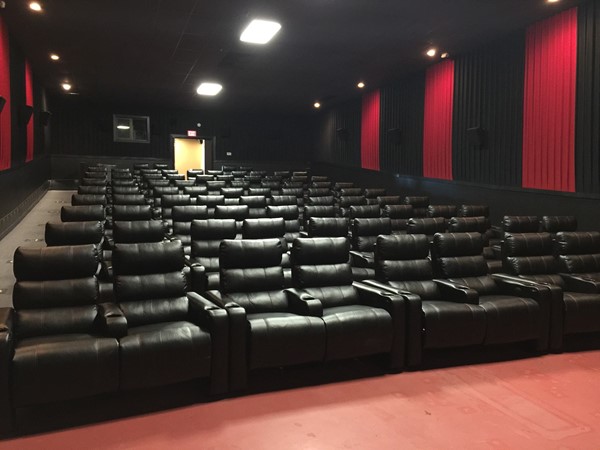 B & B Movie Theatre lets you recline while you watch 