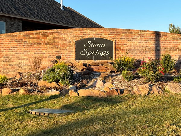 Entrance to Sienna Springs