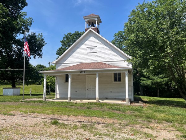 Quisenberry School House - historic charm, timeless character and unique local history