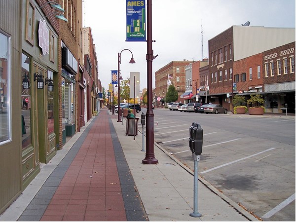 Ames Main Street features several shops and restaurants