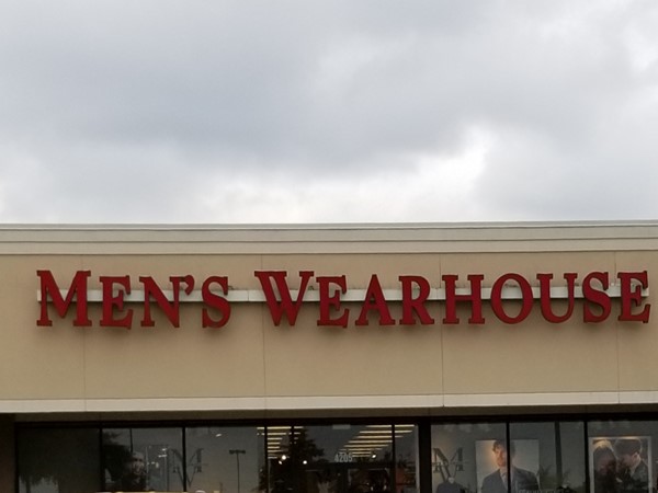 Men's Wearhouse near Lakewood on McCain Boulevard in Little Rock