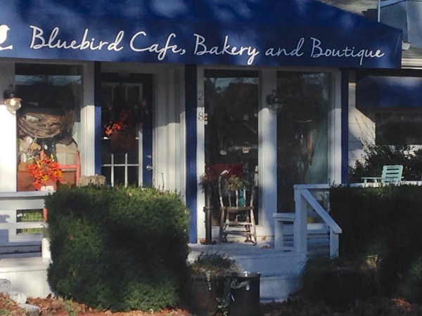The wait is over! Bluebird Cafe opened for the season today