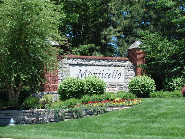 Monticello - Nice Upper Scale Homes - Neighborhood Pool - Parkville Area