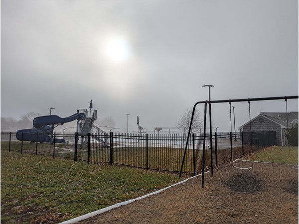 Playground equipment 