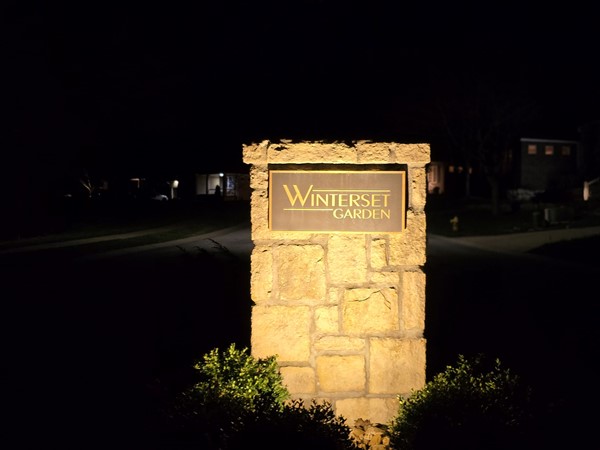 Winterset Park in Lee's Summit offers homes, amenities like a clubhouse, pool, and walking trails.