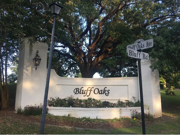 Bluff Oaks. The picture says it all