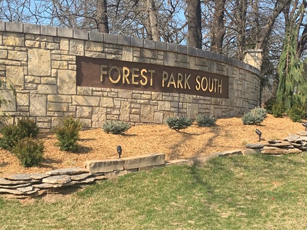 Entrance to Forest Park South 