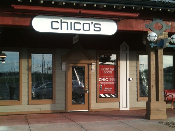 Let's shop ladies! Chico's at the outlet mall in Osage Beach