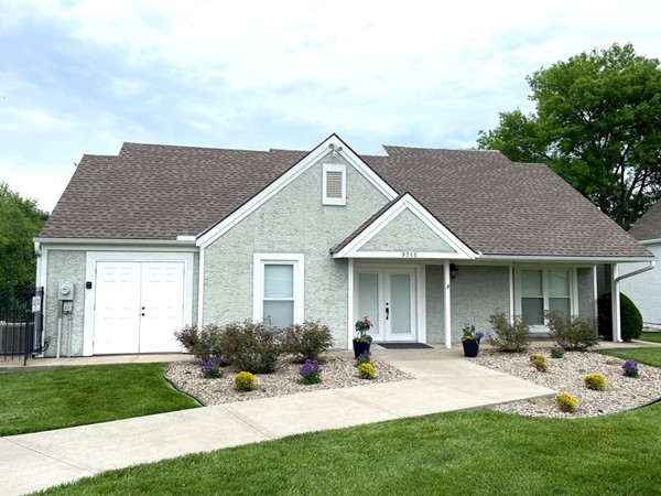 Community Clubhouse for gatherings