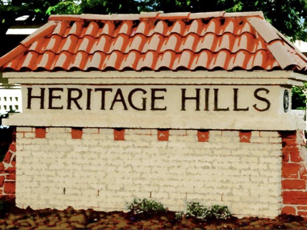 Heritage Hills entrance