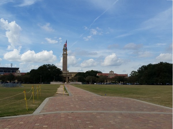 Gorgeous day on LSU's campus