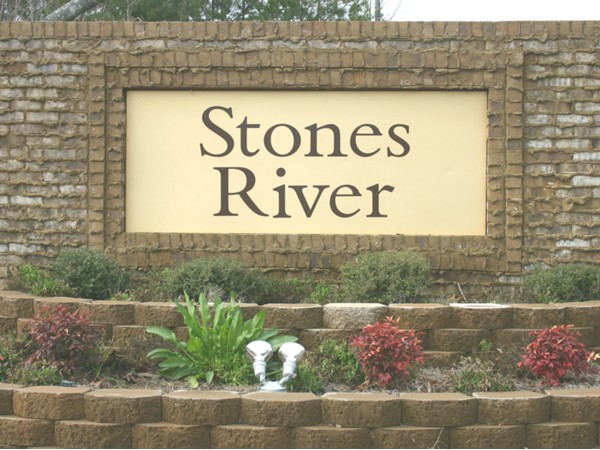 Stones River entrance