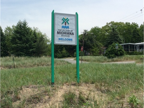 Michiana Michigan welcome sign