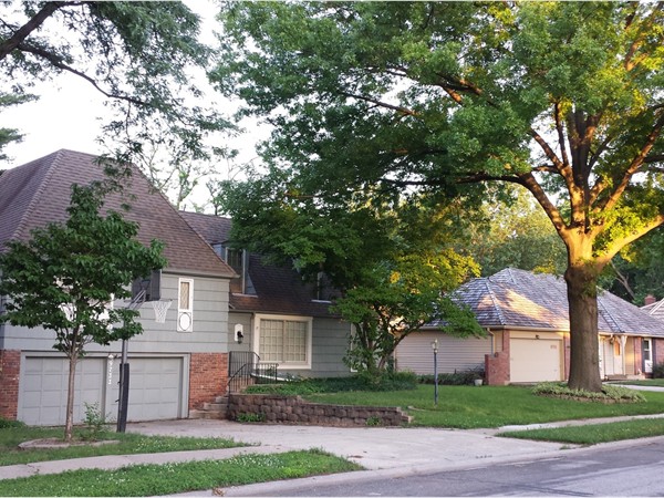 Quiet streets, mature trees, a variety of floor plans-that is Nall Hills in Overland Park
