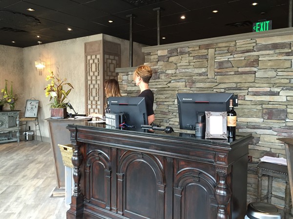 Just opened: the new, upscale Tribute Salon looks like a real winner