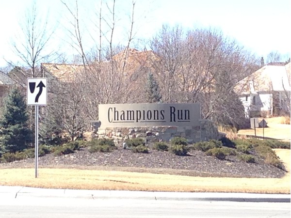 Entrance to beautiful Champions Run