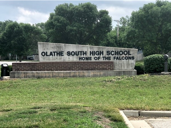 Olathe South High School is just a few minutes away from Cedar Ridge Park