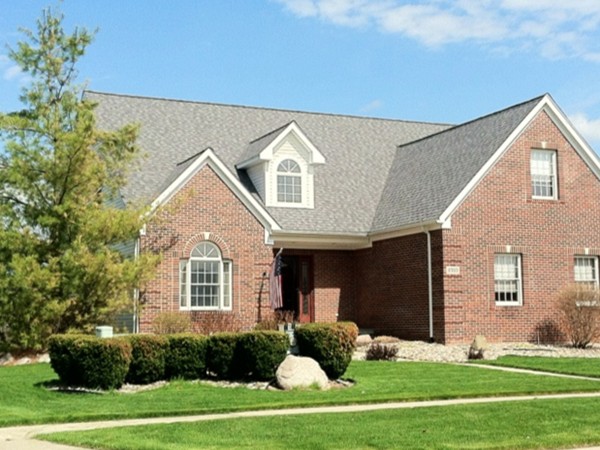 Many different styles of homes are available in Woodfield Farms
