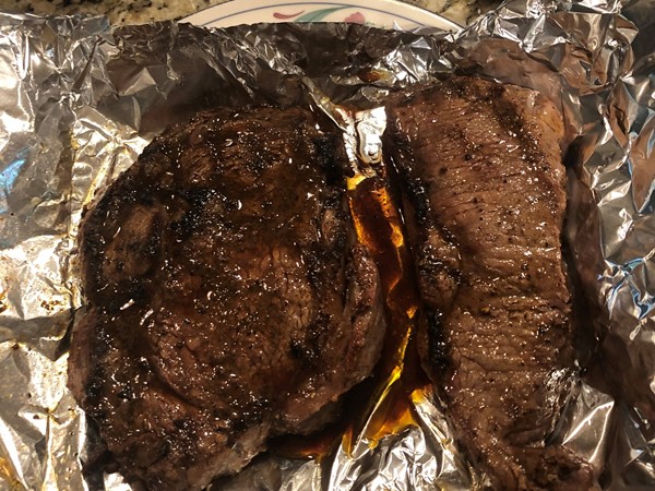 Since we are having below average temperatures now is a great time to gril some ribeyes 