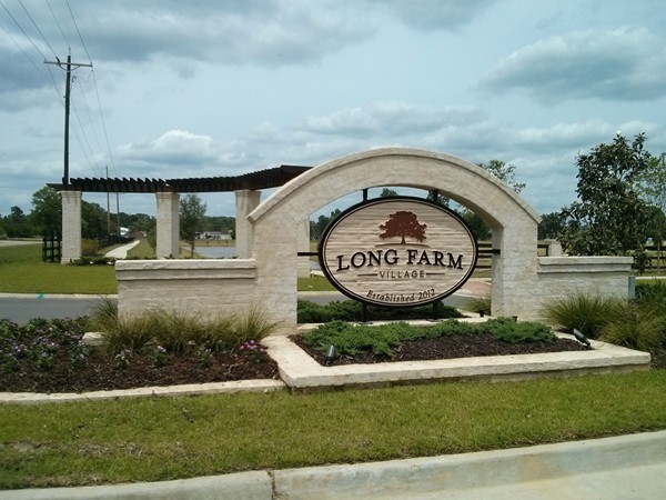 Front entrance to Long Farm Village on Barringer Foreman Road