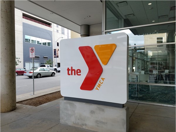 Entrance to the Downtown Des Moines YMCA 
