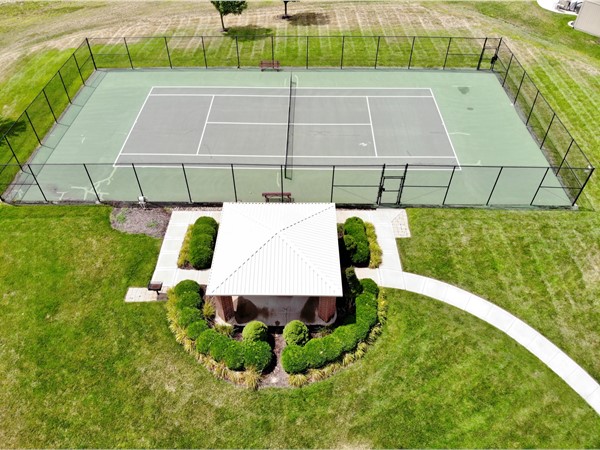 The Woodneath Farms Community offers great amenities! Tennis courts, walking trails and pool