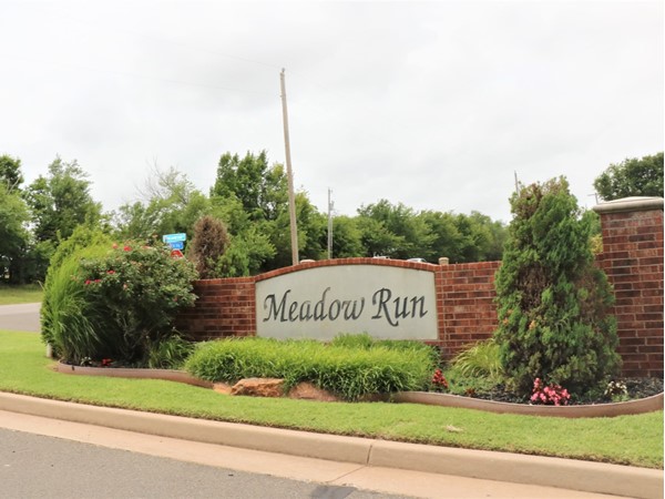 Meadow Run is a well established subdivision in Moore  