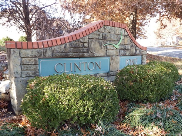 Entrance sign for Clinton Pointe Neighborhood in Lawrence