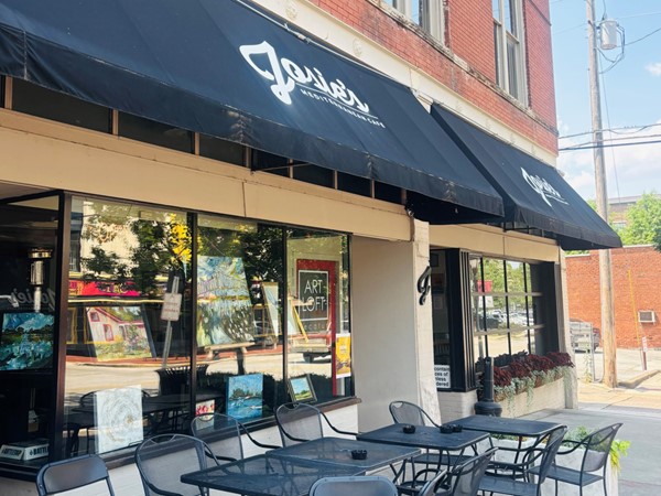 Josie's offers beautiful art and wonderful food! Enjoy the nice weather and good community