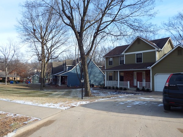 Homes in Westridge Heights Neighborhood in Lawrence